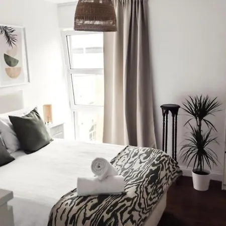 Daire O'connell Loft